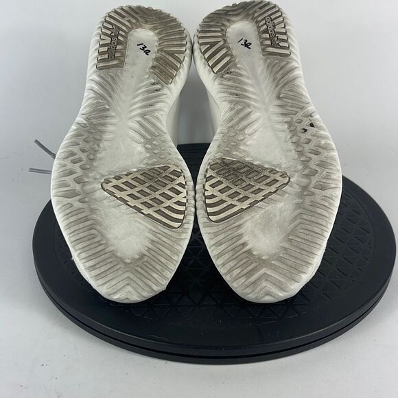 Adidas Tubular Shadow Gray Athletic Running Shoes BZ0333 Women’s Size 8.5 (7Y) - Picture 10 of 12